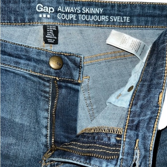 Gap Always Skinny Coupe Toujours Svelte Distressed Jeans Size 10 / 30R - Picture 3 of 5